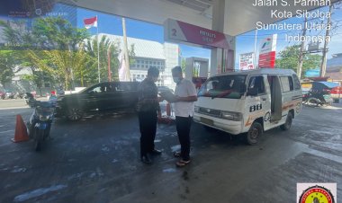 Pertamina Resmi Larang Konsumen Beli Pertalite Pakai Jerigen