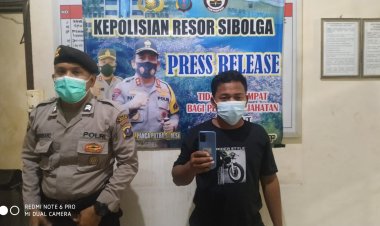SAT RESKRIM POLRES SIBOLGA BEKUK PENCURI HANDPHONE