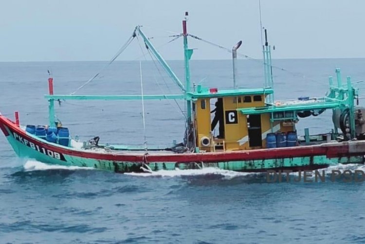 Satpol air Sibolga, Amankan Kapal Penangkap Ikan Diduga Terkait BBM
