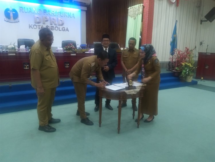 Peringatan! DPRD Sibolga Sahkan Perda Penyalahgunaan Zat Adiktif (Lem kambing)