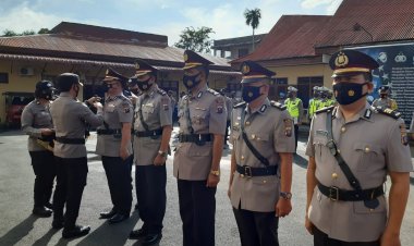 Kapolres Sibolga Pimpin Upacara Sertijab  Waka Polres, Kabag Ren, Kabag Log, Kasat Binmas dan Kasat Samapta