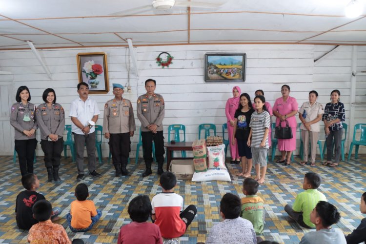 Sambut Natal 2022, Polres Tapanuli Tengah Anjangsana Ke Panti Asuhan