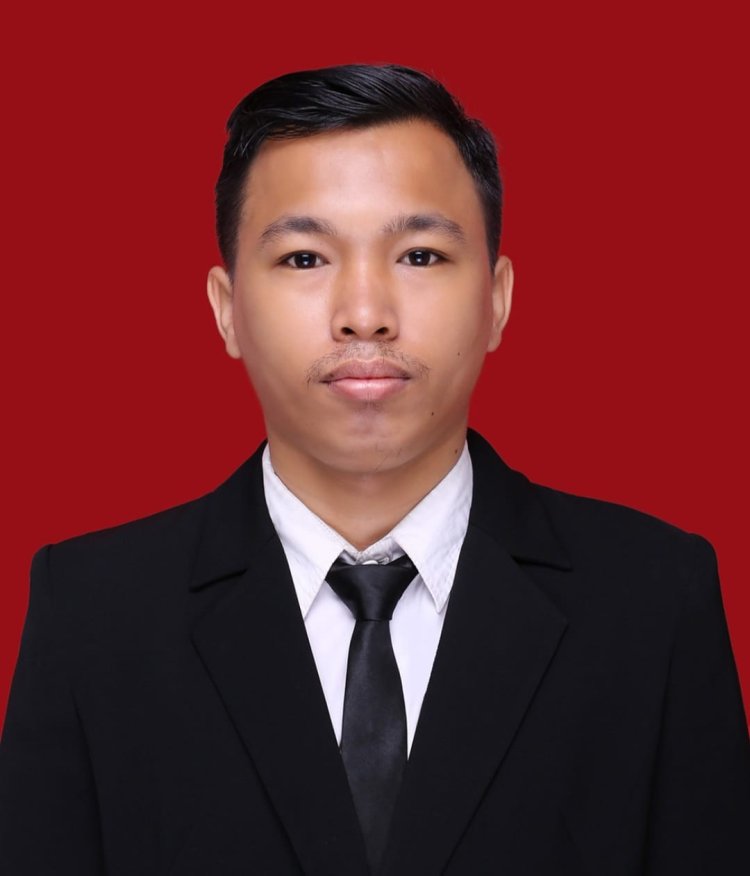 Ketua Yayasan SMAN Matauli, Diduga  Berpolitik Praktis Dukung Salah Satu Parpol