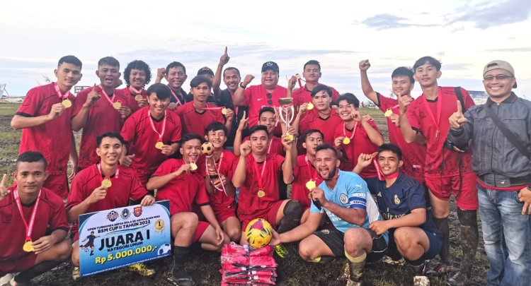 Syarfi Tutup Turnamen BSM Cup II se-Kepulauan Nias, Idanoi FC Rebut Juara