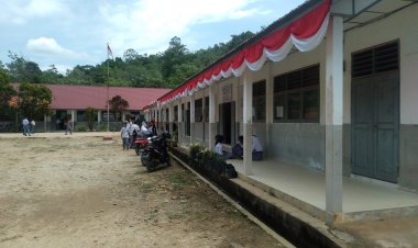 Terkait Pengadaan Baju Praktek Di SMK Tapian Nauli, Leonardo : Baju Hanya Untuk 76 siswa, Kelas XII 