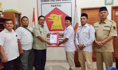 Kabar Baik Untuk Tapteng, Sosok Bintang 1 (Marsma) Daftar Balon Bupati Tapteng