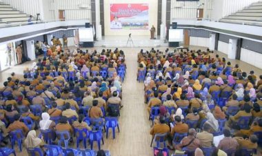 Pj Bupati Tapteng Sugeng Warning Kepsek! Ada Pengutipan Dana dari Kepsek Diduga untuk Paslon