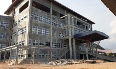 Pembangunan Kantor Bupati Tapteng "Mangkrak", Masinton Diminta Surati BPKP Untuk Audit Kerugian Negara